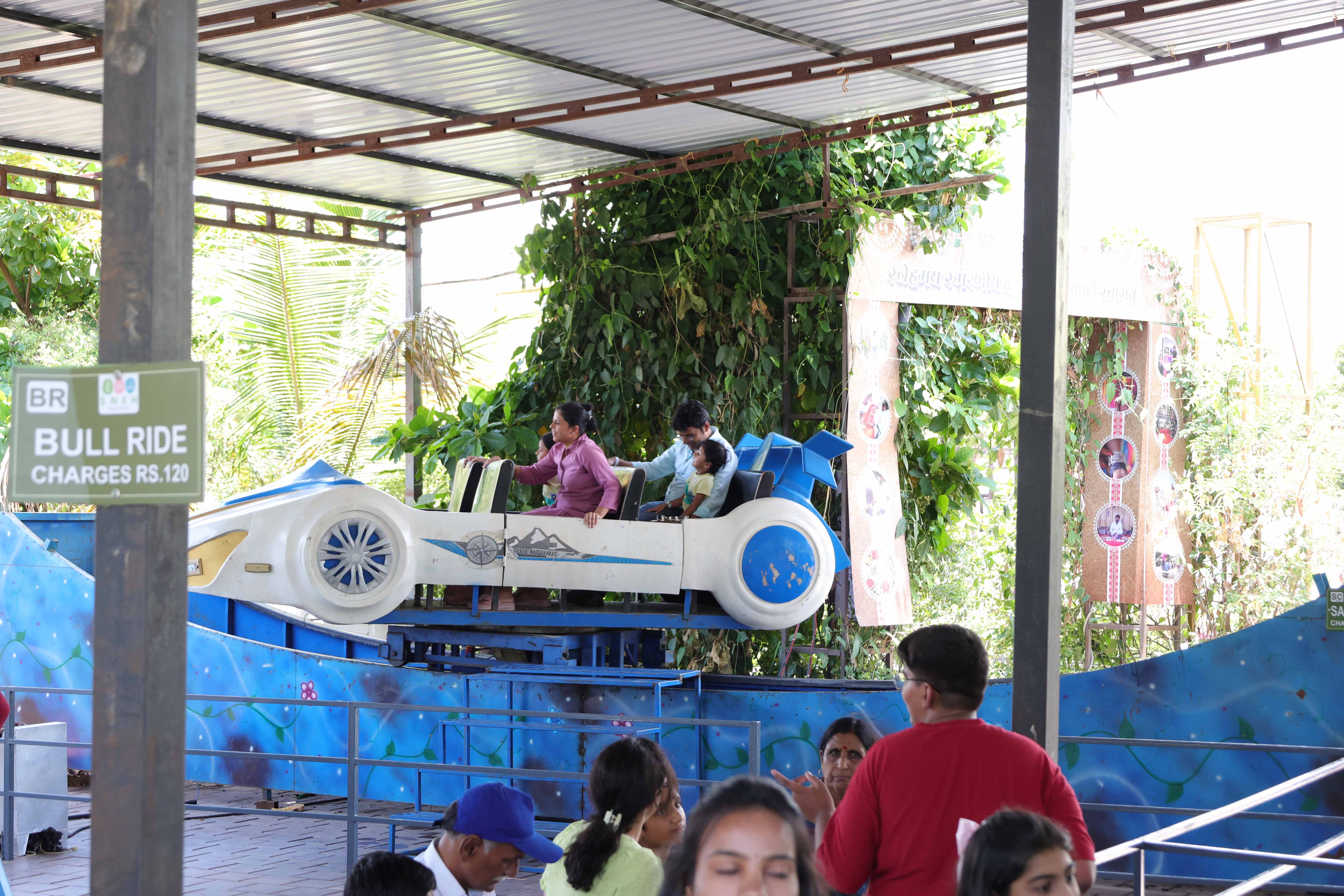 Pendulum ride for fun at Sneh Resort In Pune
